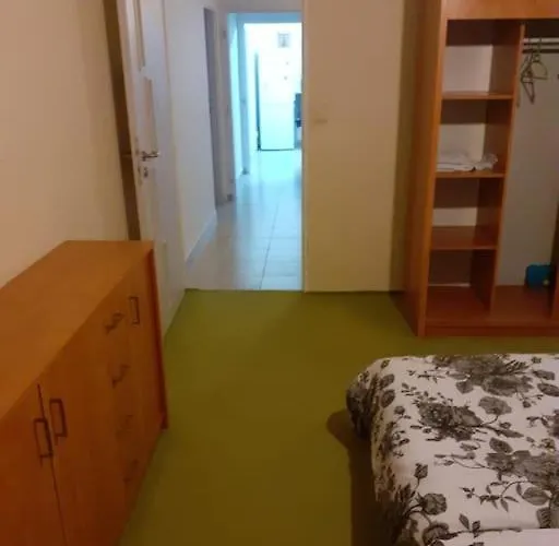 Apartman 3 Big 64m2 Just For You, Night View
