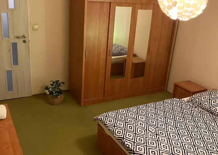 Apartman 3 Big 64m2 Just For You, Night View Nyitra